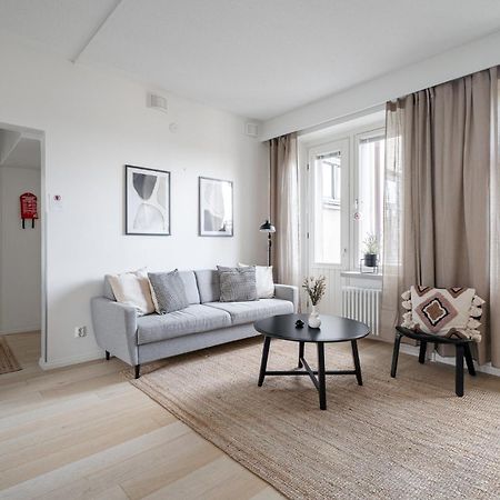 "Penthouse" - Renovated 1Br Apt With Sauna & 60M2 Private Terrace, Hosted By 2Ndhomes Tampere Exterior photo