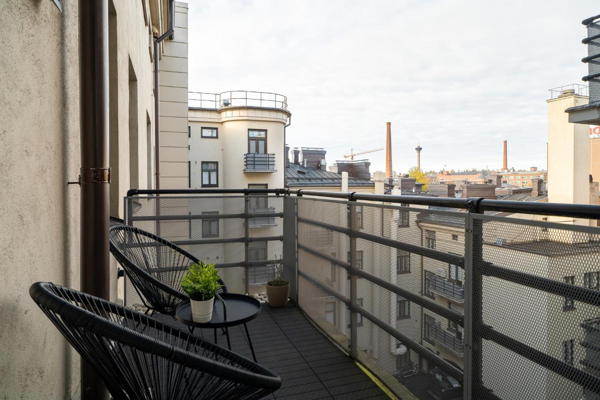 "Penthouse" - Renovated 1Br Apt With Sauna & 60M2 Private Terrace, Hosted By 2Ndhomes Tampere Exterior photo