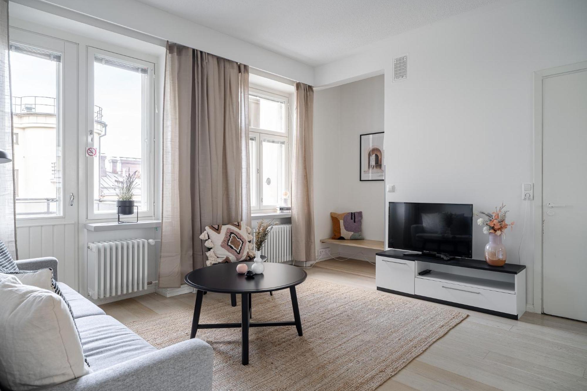 "Penthouse" - Renovated 1Br Apt With Sauna & 60M2 Private Terrace, Hosted By 2Ndhomes Tampere Exterior photo